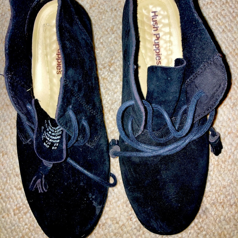 Never Worn Hushpuppies